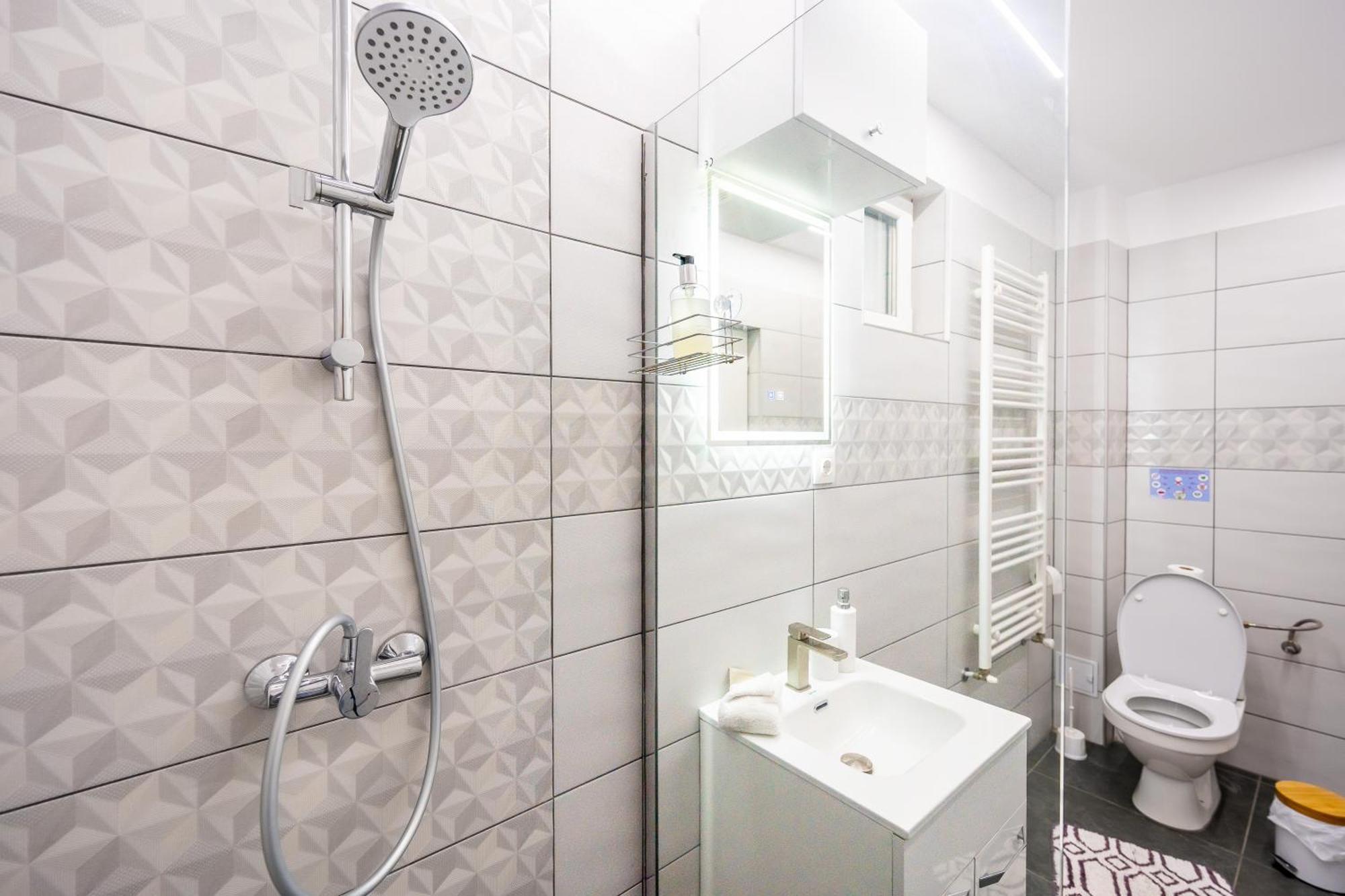 Hotel Yvett House à Sfântu-Gheorghe Extérieur photo