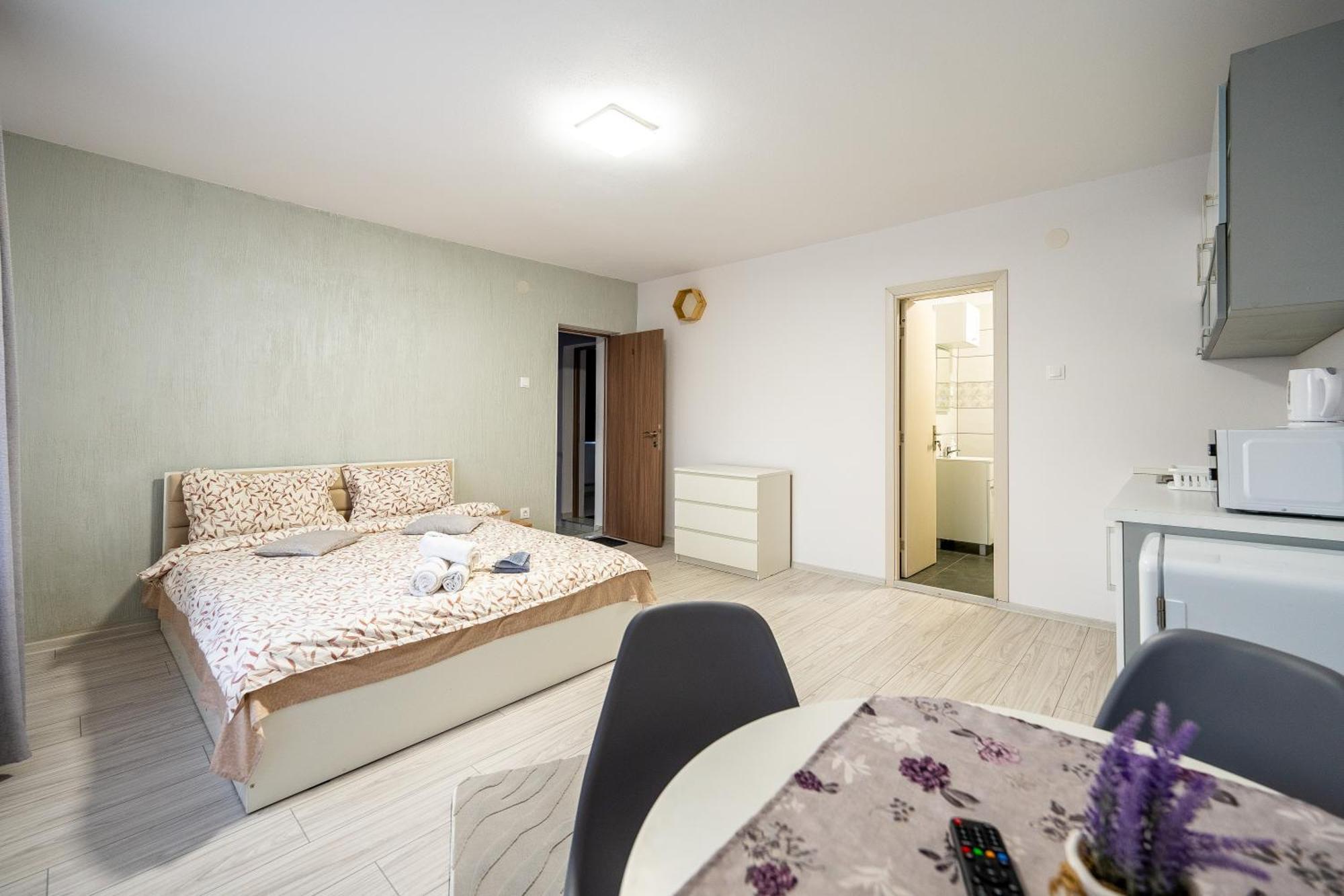 Hotel Yvett House à Sfântu-Gheorghe Extérieur photo
