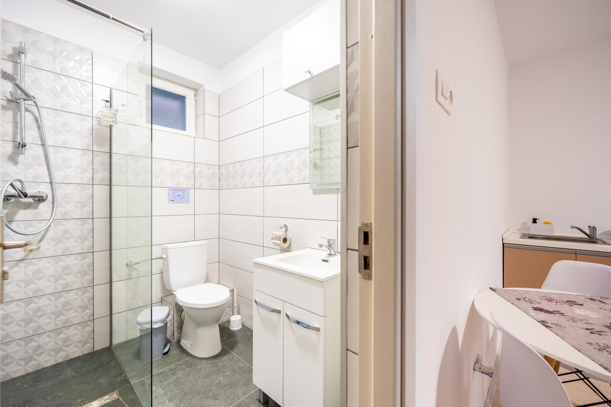 Hotel Yvett House à Sfântu-Gheorghe Extérieur photo